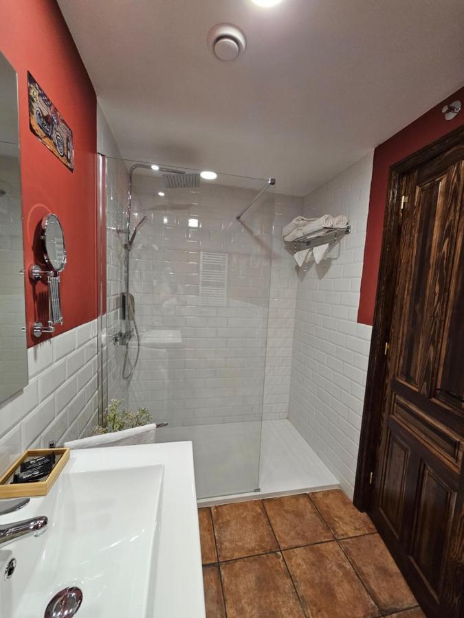 Apartamento Mikaela Alcalá de Henares Exterior foto